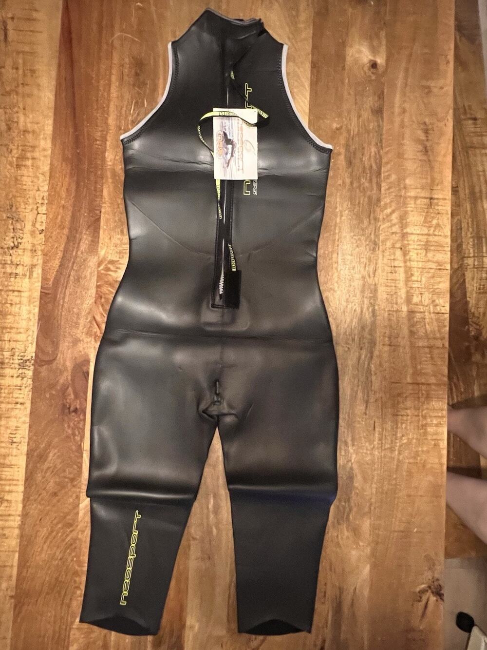 Neosport W's NRG Jane 5/3mm SL Sleeveless Triathlon Wetsuit Women Size 10 NWT